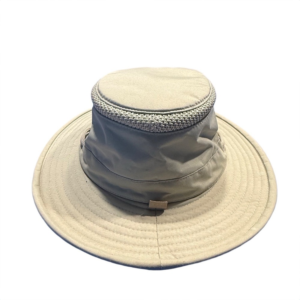 Tilley The Airflow Hat –‎ Size 7  (S)– Lightweight Mesh – Outdoor Travel Sun Hat